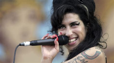 Amy Winehouse's Soulful Spin on 'Mr Magic